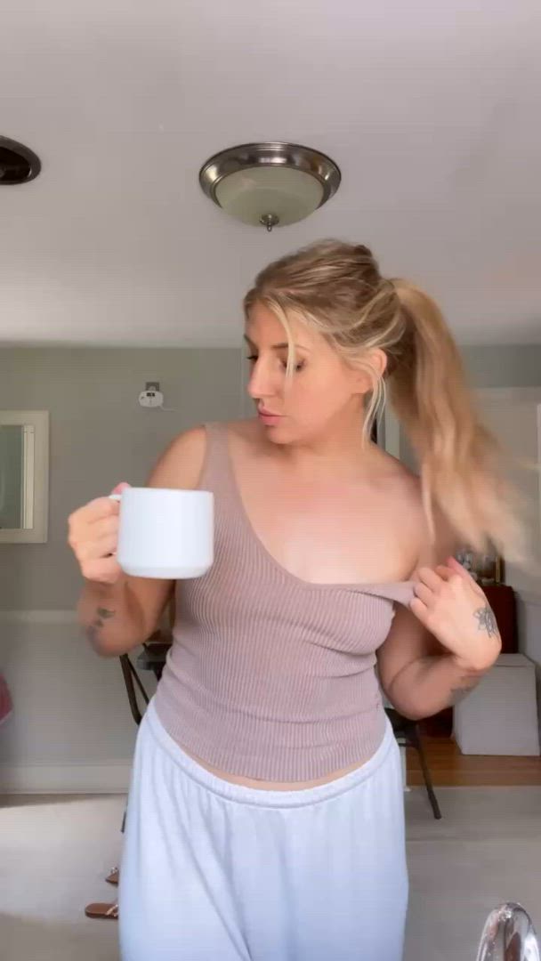 Ass porn video with onlyfans model maddisonriley <strong>@maddison_rileyy</strong>