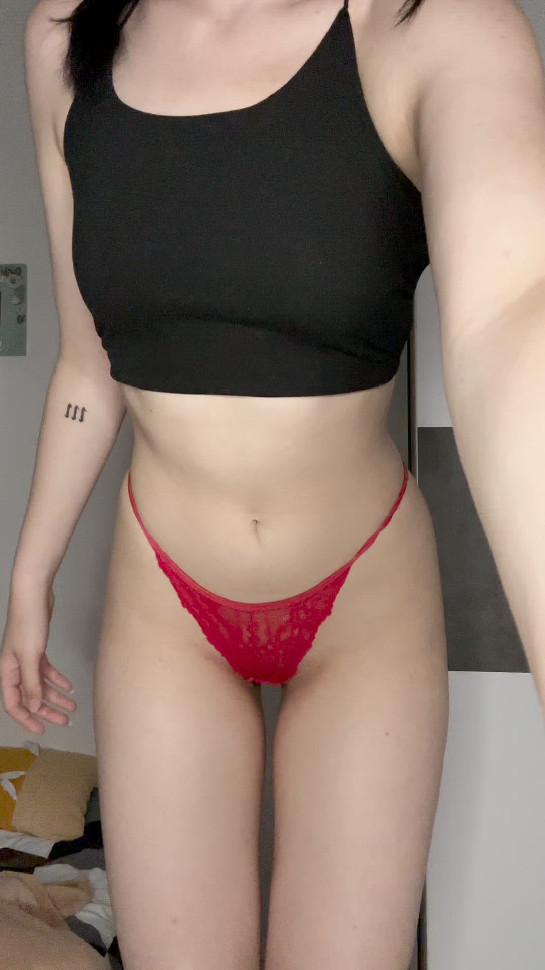 Pussy porn video with onlyfans model Marie Dny <strong>@marie_dny</strong>