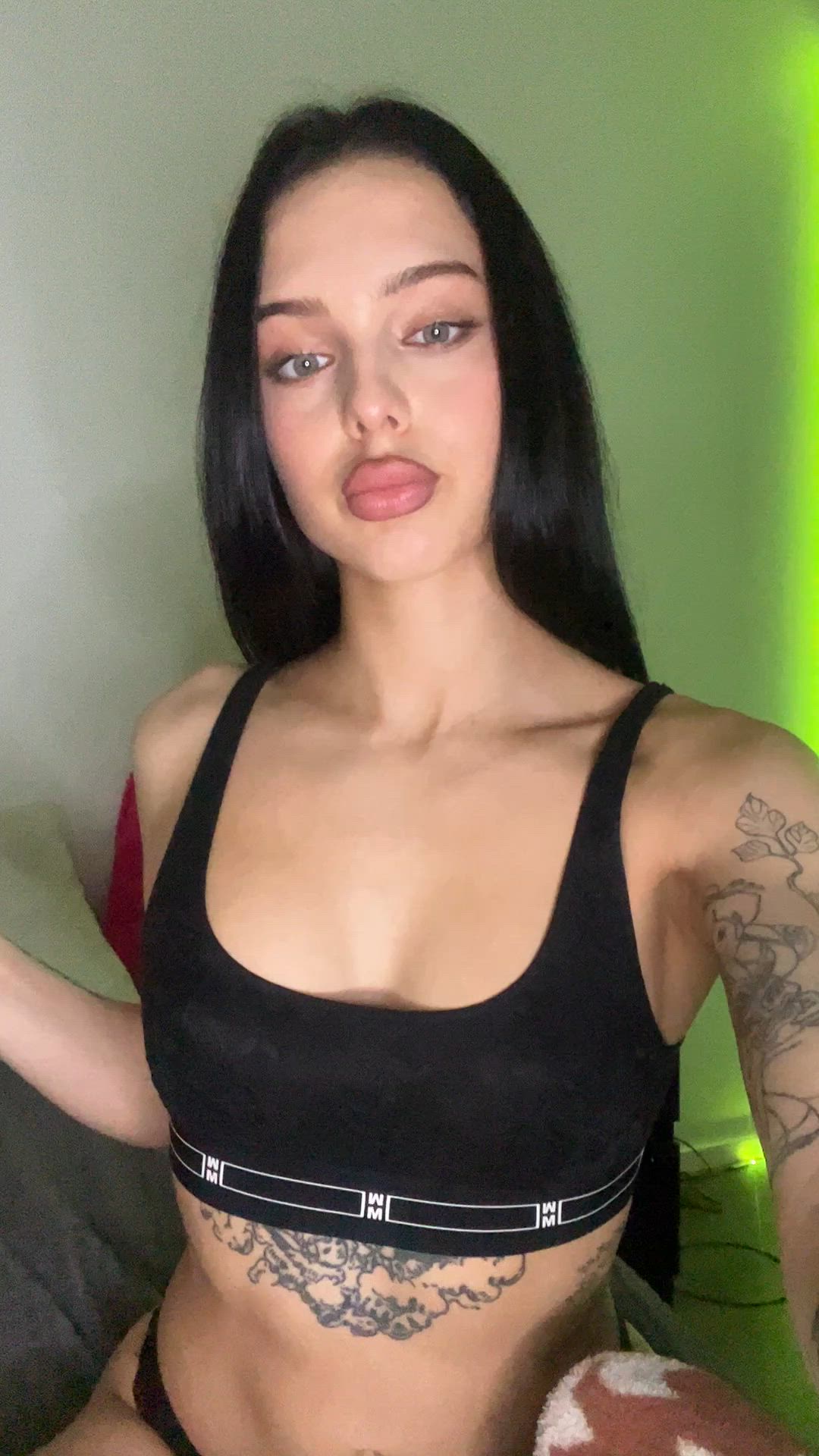 Teen porn video with onlyfans model marimarihot65 <strong>@yourdose</strong>