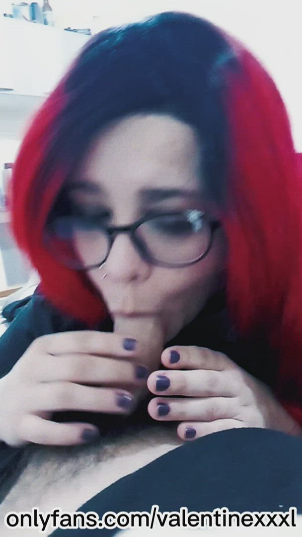 Blowjob porn video with onlyfans model marsuthewarlock <strong>@valentinexxl</strong>
