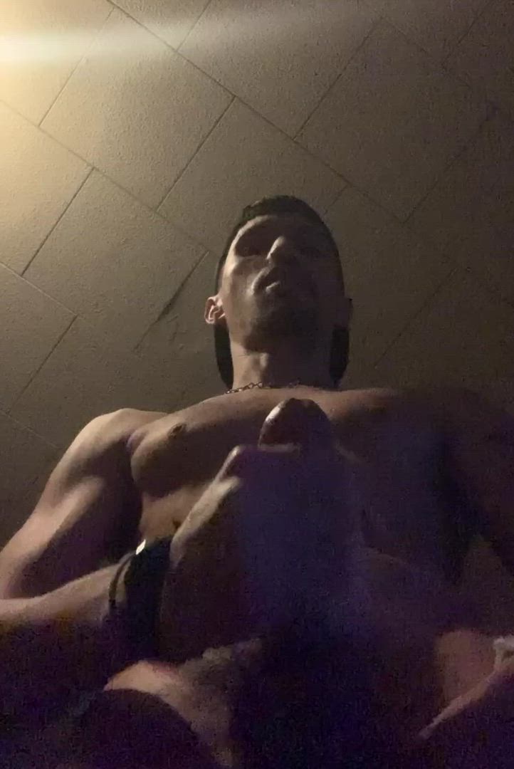 Big Dick porn video with onlyfans model maxslater1 <strong>@m_slater</strong>