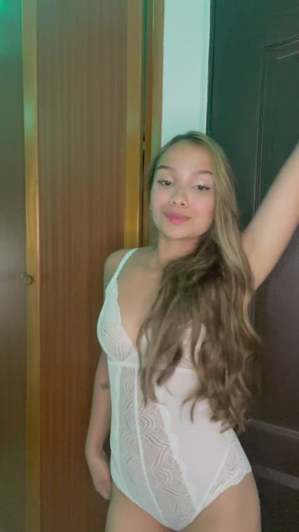 Girls porn video with onlyfans model miaharper0 <strong>@only-miaharper</strong>