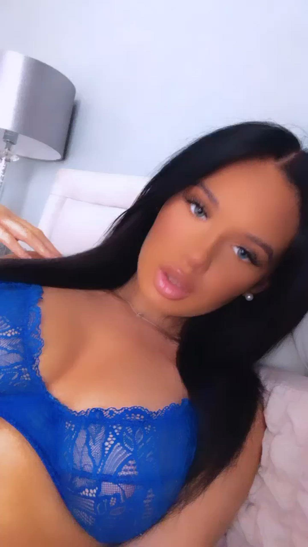 Amateur porn video with onlyfans model miamcxoxo <strong>@miamcxoxo</strong>