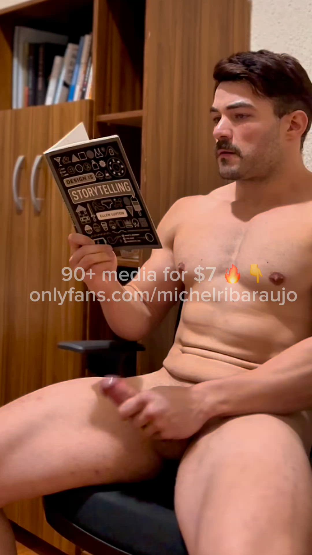 Amateur porn video with onlyfans model Michel Ribeiro Araujo <strong>@michelribaraujo</strong>