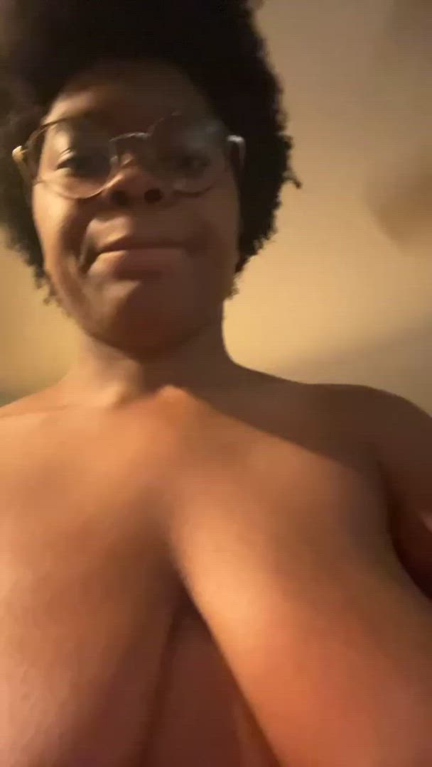 Big Tits porn video with onlyfans model Mick <strong>@middlefingermic</strong>