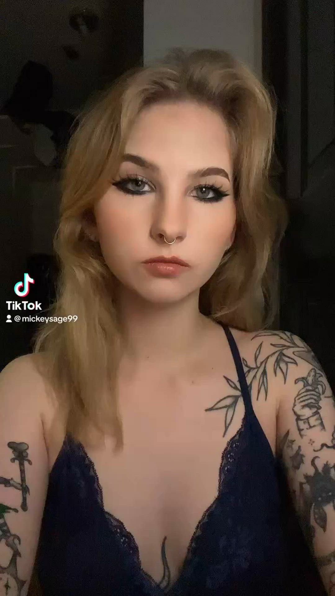 TikTok porn video with onlyfans model mickeysage <strong>@mickeysage</strong>