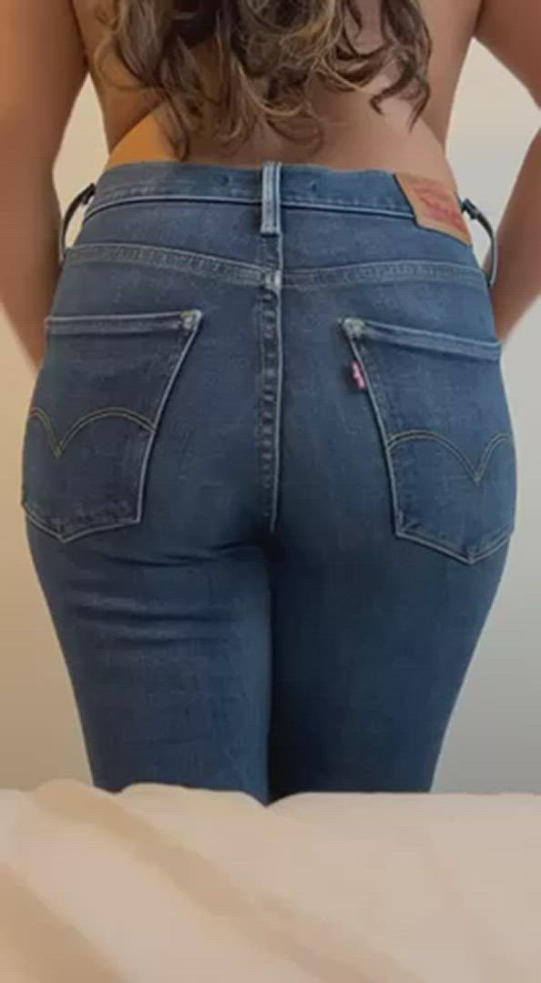 Ass porn video with onlyfans model minibonbon <strong>@chocobabe69</strong>