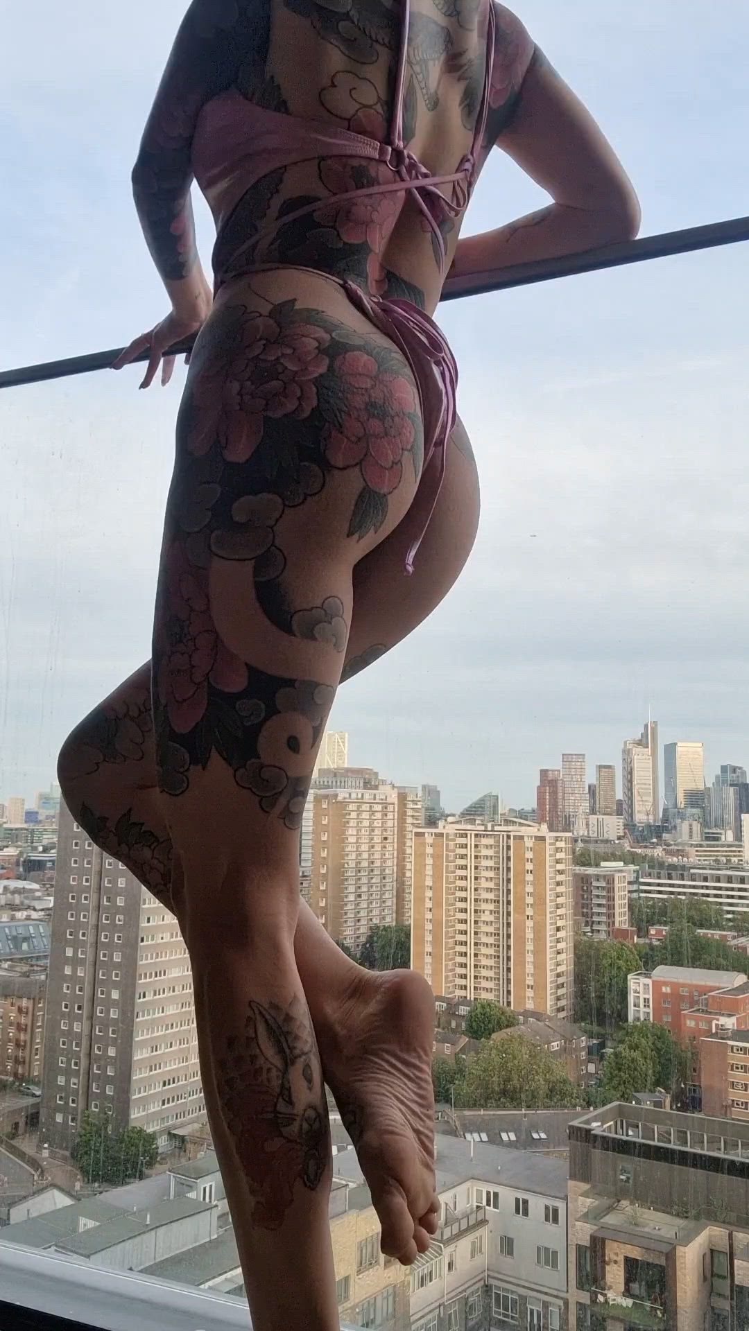 Femdom porn video with onlyfans model mistressadreena <strong>@adreena_angela</strong>