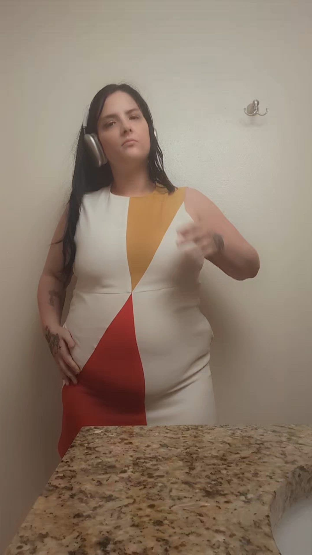 BBW porn video with onlyfans model Naomi Finch <strong>@naomifiinch</strong>