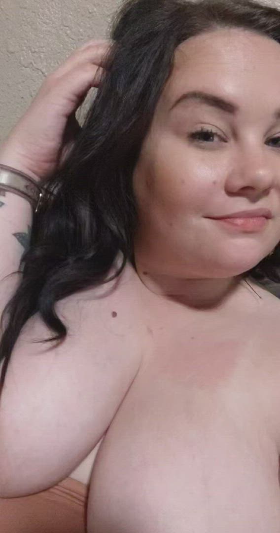 Big Tits porn video with onlyfans model nnoelle1 <strong>@gnome_mcpretty</strong>