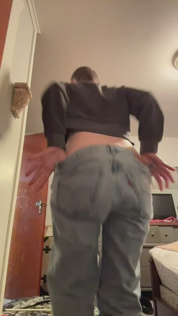Ass porn video with onlyfans model nymph0 <strong>@delicatenymph0</strong>