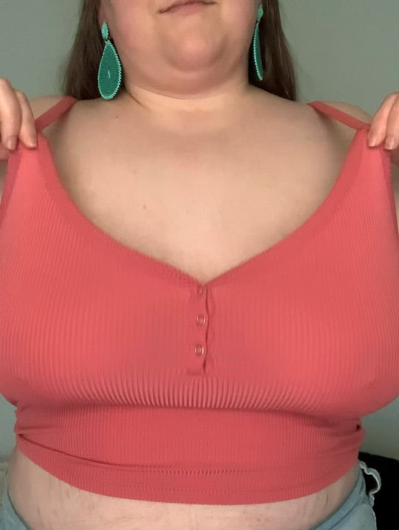 Big Tits porn video with onlyfans model oliviafever <strong>@busty.babe.fever</strong>