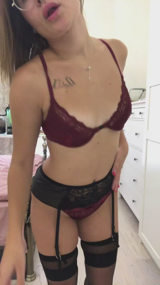OnlyFans porn video with onlyfans model Oliviarain69 <strong>@monicagraay</strong>