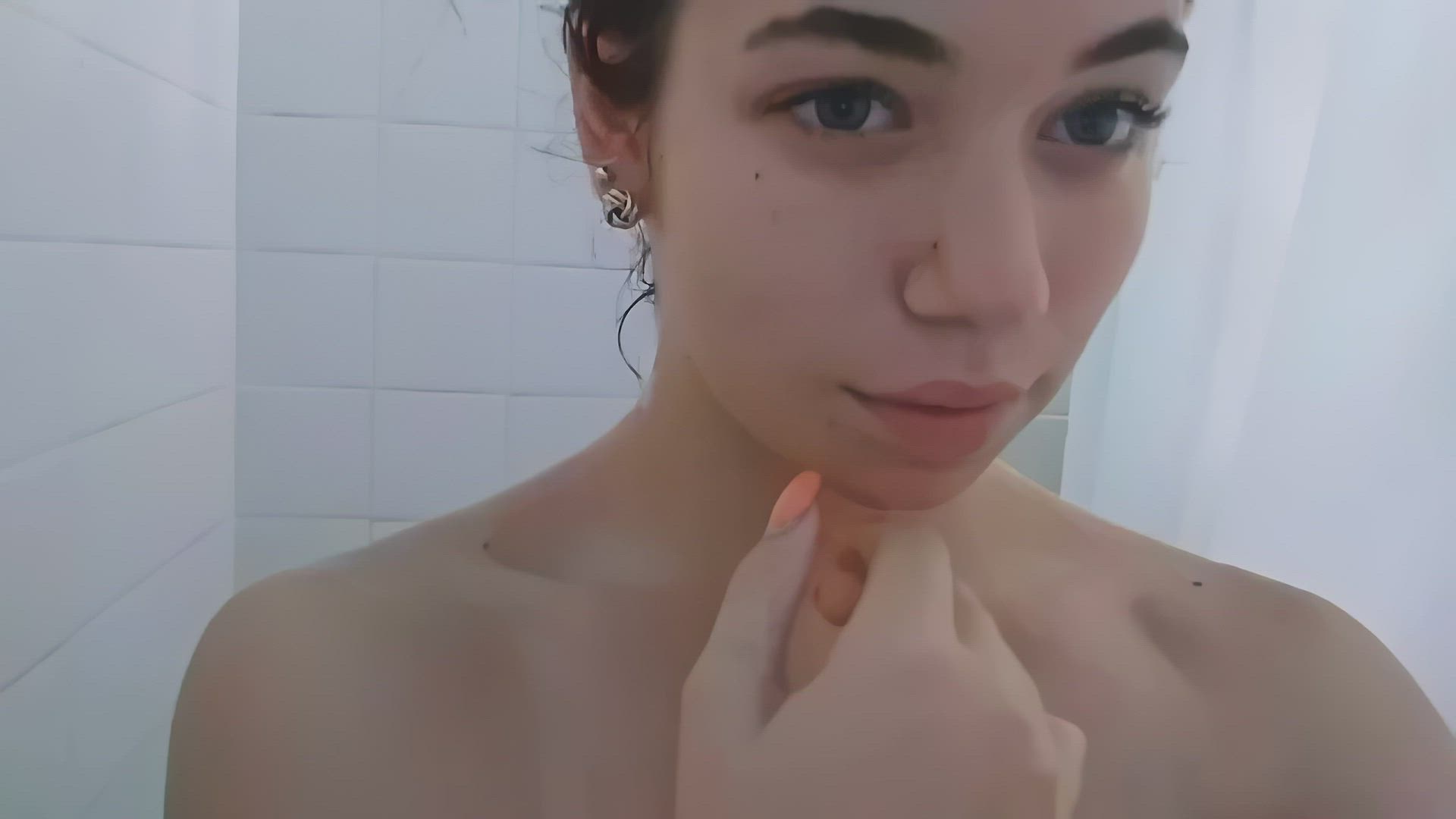 Shower porn video with onlyfans model allicatcollared <strong>@allicatcollared</strong>