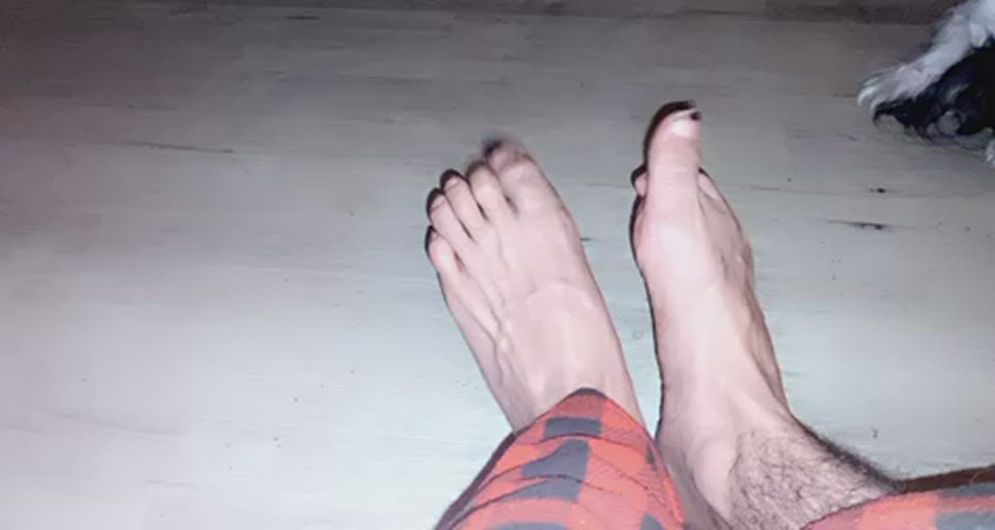 Feet Fetish porn video with onlyfans model anemicbttm <strong>@anemicbttm</strong>