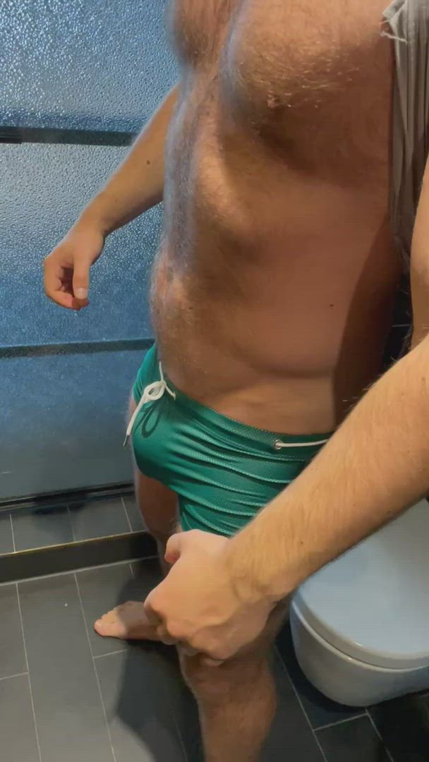 Bathroom porn video with onlyfans model beastystallion <strong>@beastystallion</strong>