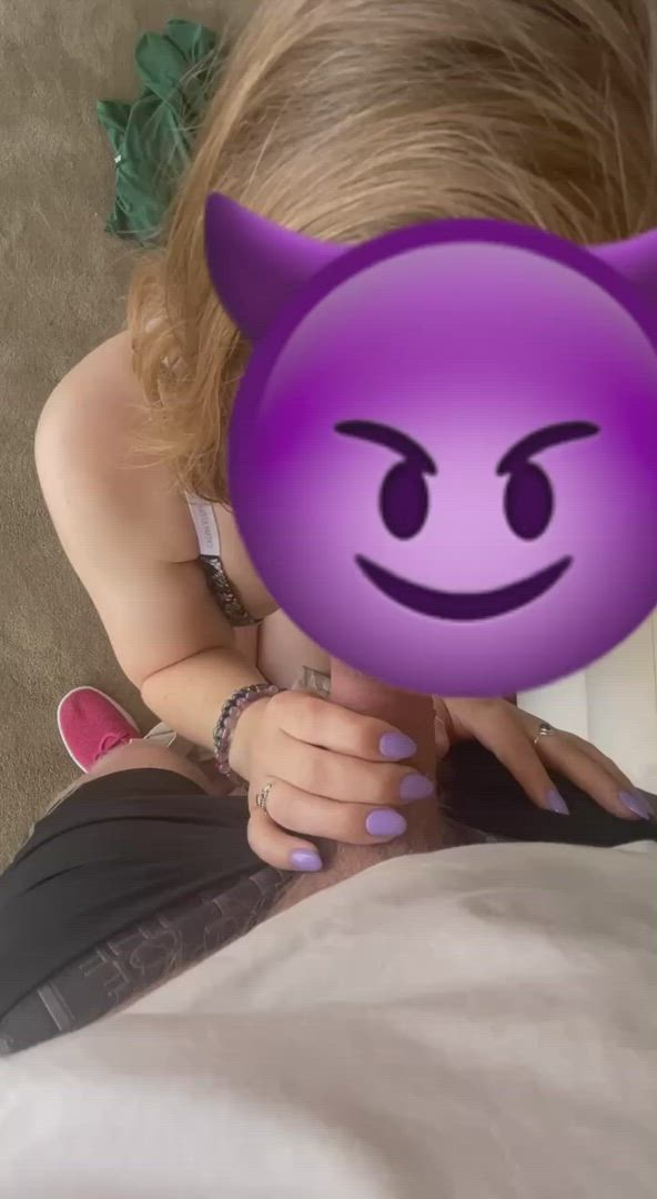 Amateur porn video with onlyfans model BlondBooty <strong>@blondbooty</strong>