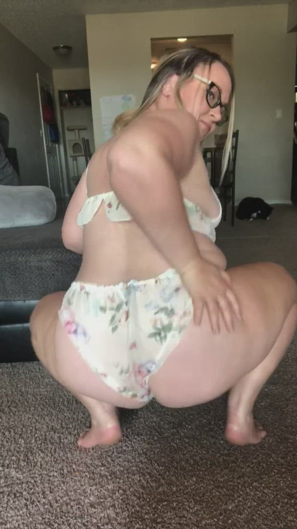 Chubby porn video with onlyfans model Casmaexo <strong>@casmaexo</strong>