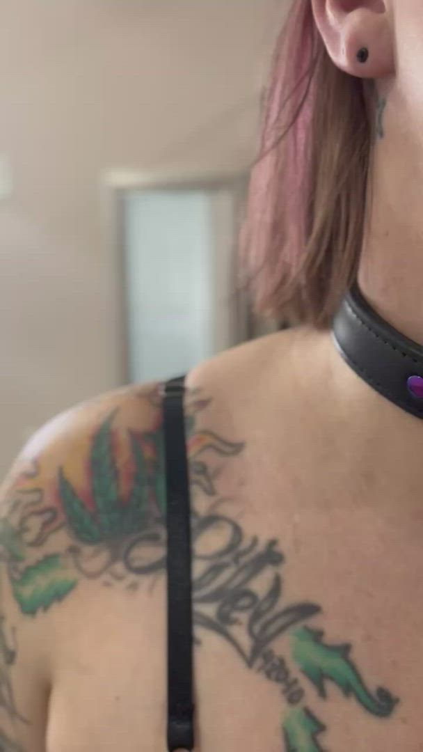 Choker porn video with onlyfans model charliemorrigan <strong>@charliemorriganvip</strong>