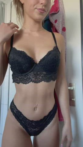 19 Years Old porn video with onlyfans model cuddlymils <strong>@cuddlymils</strong>
