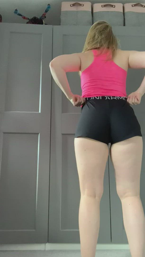Ass porn video with onlyfans model  <strong>@flightsandfancy</strong>
