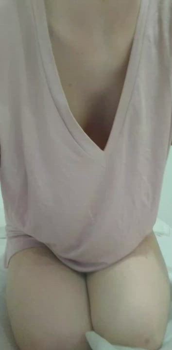Boobs porn video with onlyfans model  <strong>@franuella88</strong>