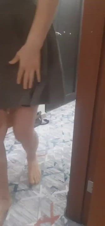 Flashing porn video with onlyfans model Hijabihoe <strong>@hijabihoe</strong>