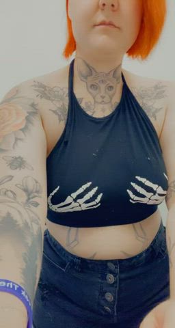 Big Tits porn video with onlyfans model Katiecakexox <strong>@katiecakexox</strong>