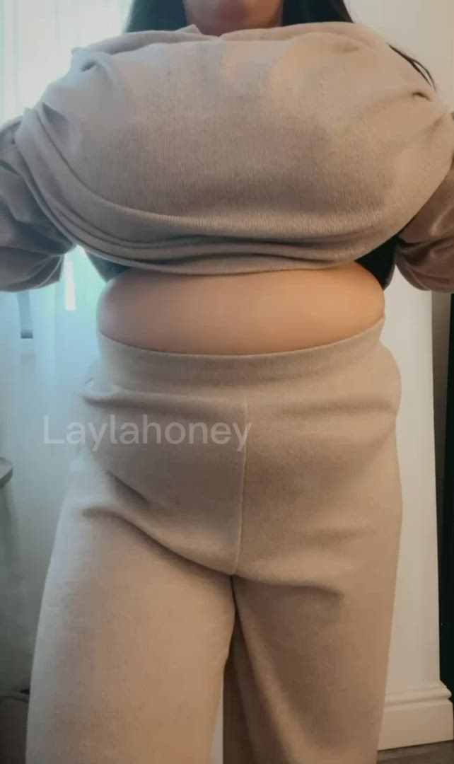 Big Tits porn video with onlyfans model laylahoney <strong>@laylahoney</strong>