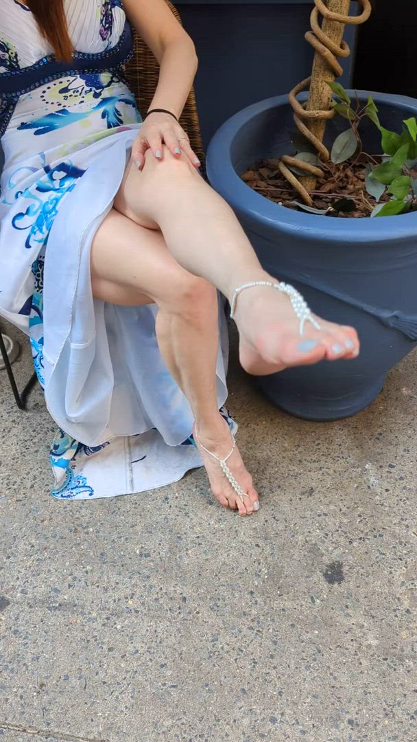 BareFootMilf porn video with onlyfans model leautumnrose <strong>@leautumnrose</strong>