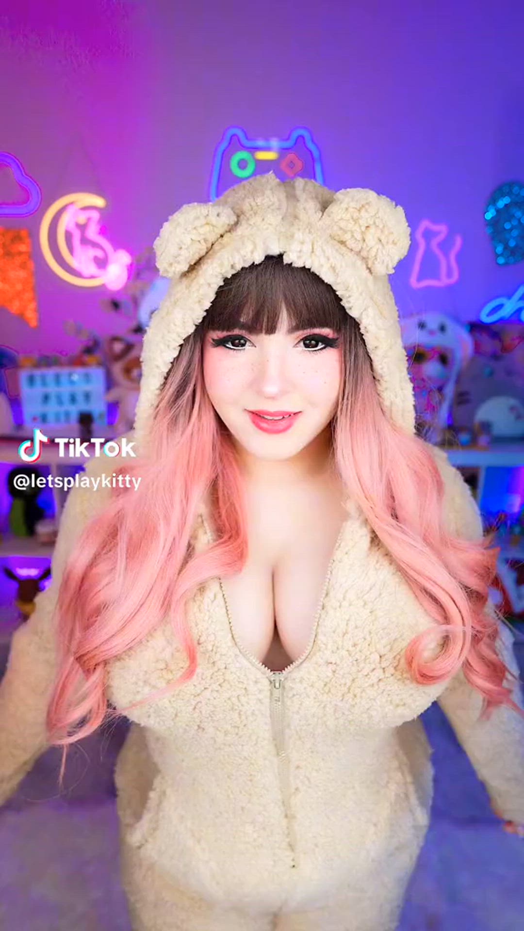 LetsPlayKitty OnlyFans costume porn video | Clip #534895