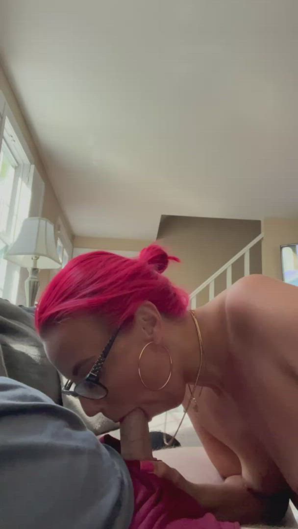 Blowjob porn video with onlyfans model lishvicious <strong>@lishvicious</strong>