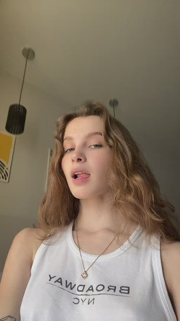 Teen porn video with onlyfans model loveyousonson <strong>@loveyousonson</strong>
