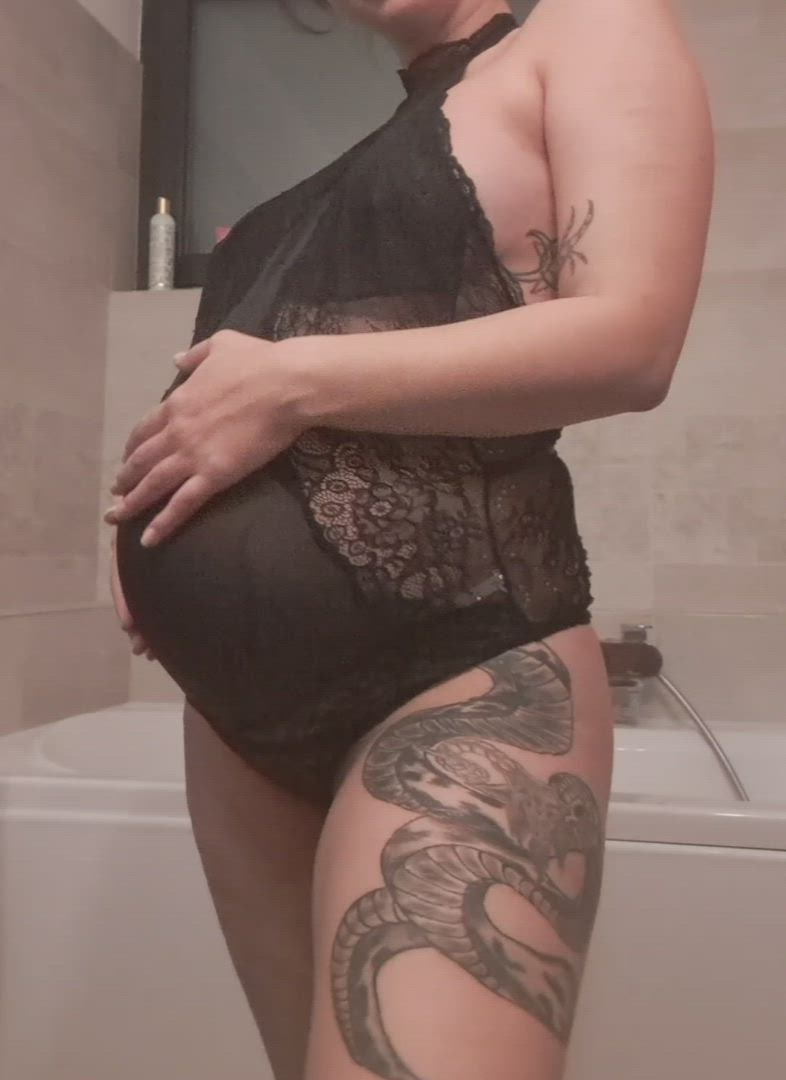 Ass porn video with onlyfans model missviv23 <strong>@missviv23</strong>
