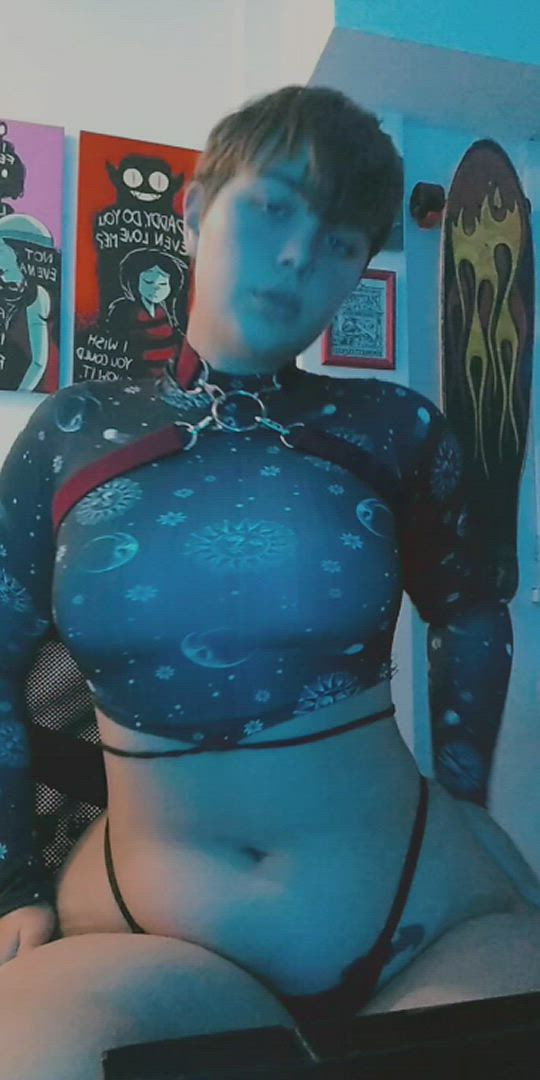 Thick porn video with onlyfans model  <strong>@nix.willow</strong>