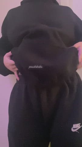 Amateur porn video with onlyfans model peachibabii <strong>@peachibabii</strong>