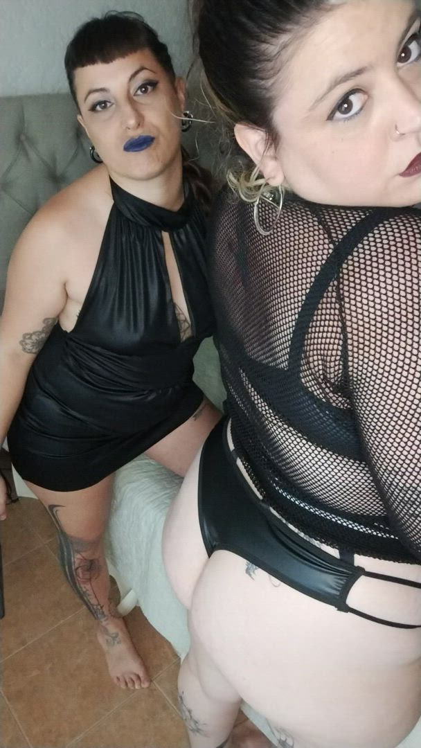 Femdom porn video with onlyfans model psyrenx <strong>@psyrenx</strong>