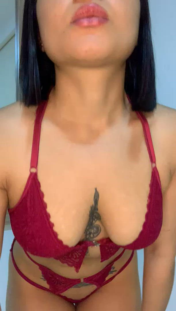 Amateur porn video with onlyfans model serenacordova <strong>@serenacordova</strong>