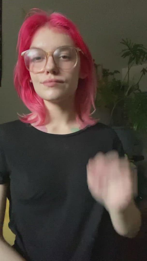 Boobs porn video with onlyfans model  <strong>@sophiasmokes</strong>