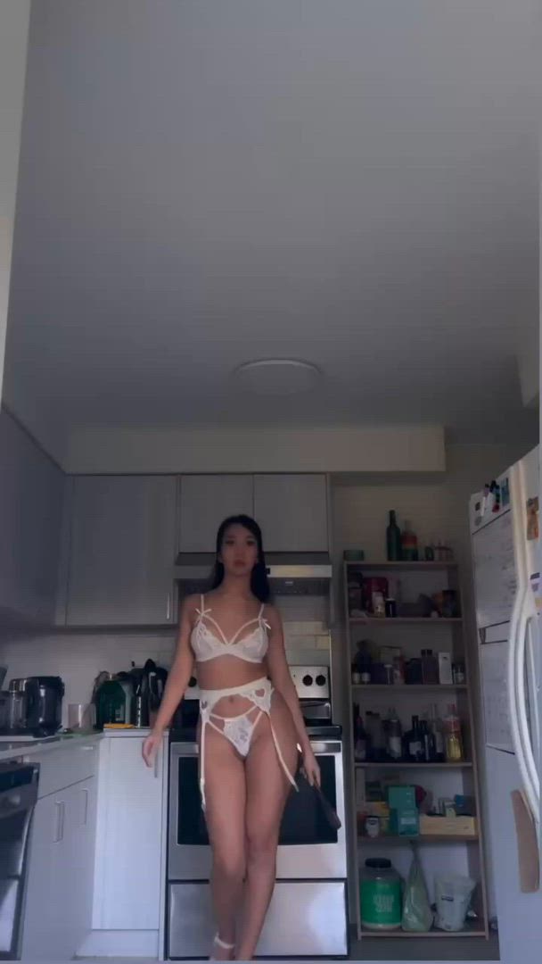 Asian porn video with onlyfans model  <strong>@spacenymph</strong>