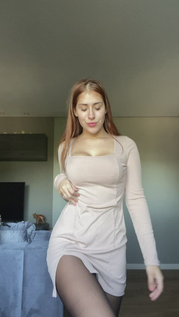 Solo porn video with onlyfans model SweetestMila <strong>@sweetestmila</strong>