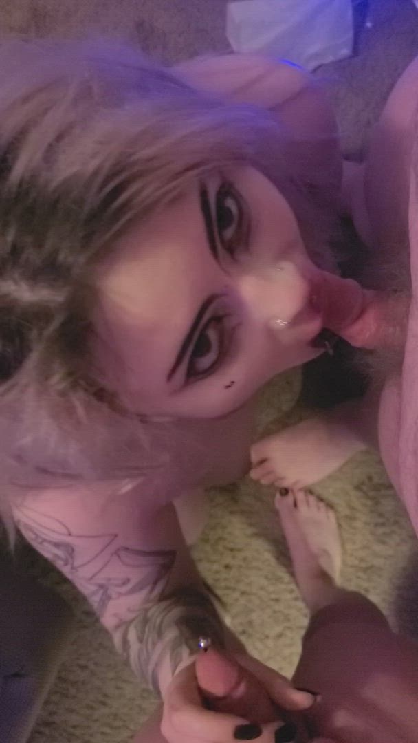 Amateur porn video with onlyfans model Toospookywitch <strong>@toospookywitch</strong>