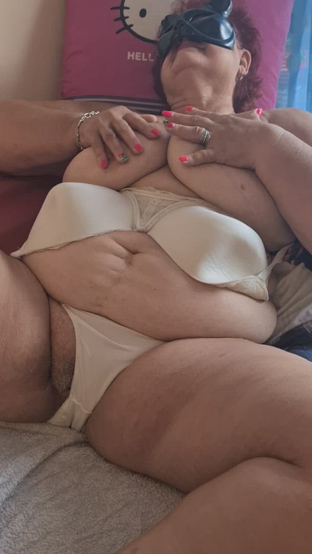 BBW porn video with onlyfans model TwinkleLadyVIP <strong>@twinkleladyvip</strong>