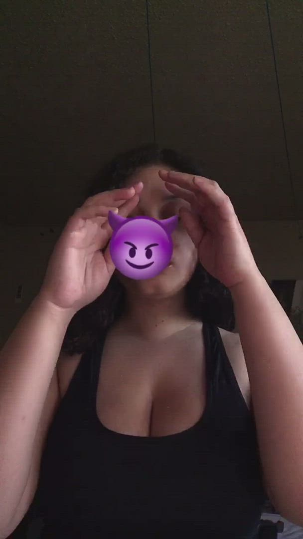 Areolas porn video with onlyfans model  <strong>@tzuukimoon</strong>