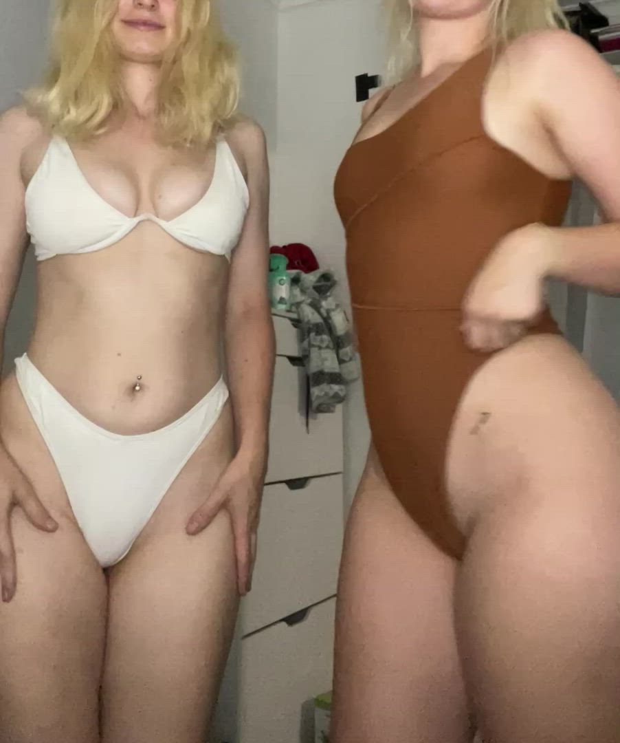 Blonde porn video with onlyfans model violetphoebe <strong>@violetphoebe</strong>