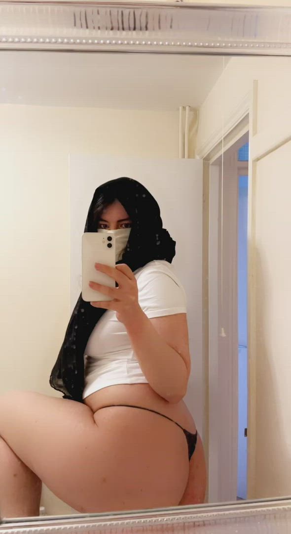 Arab porn video with onlyfans model yasminhijabi <strong>@yasminhijabi</strong>