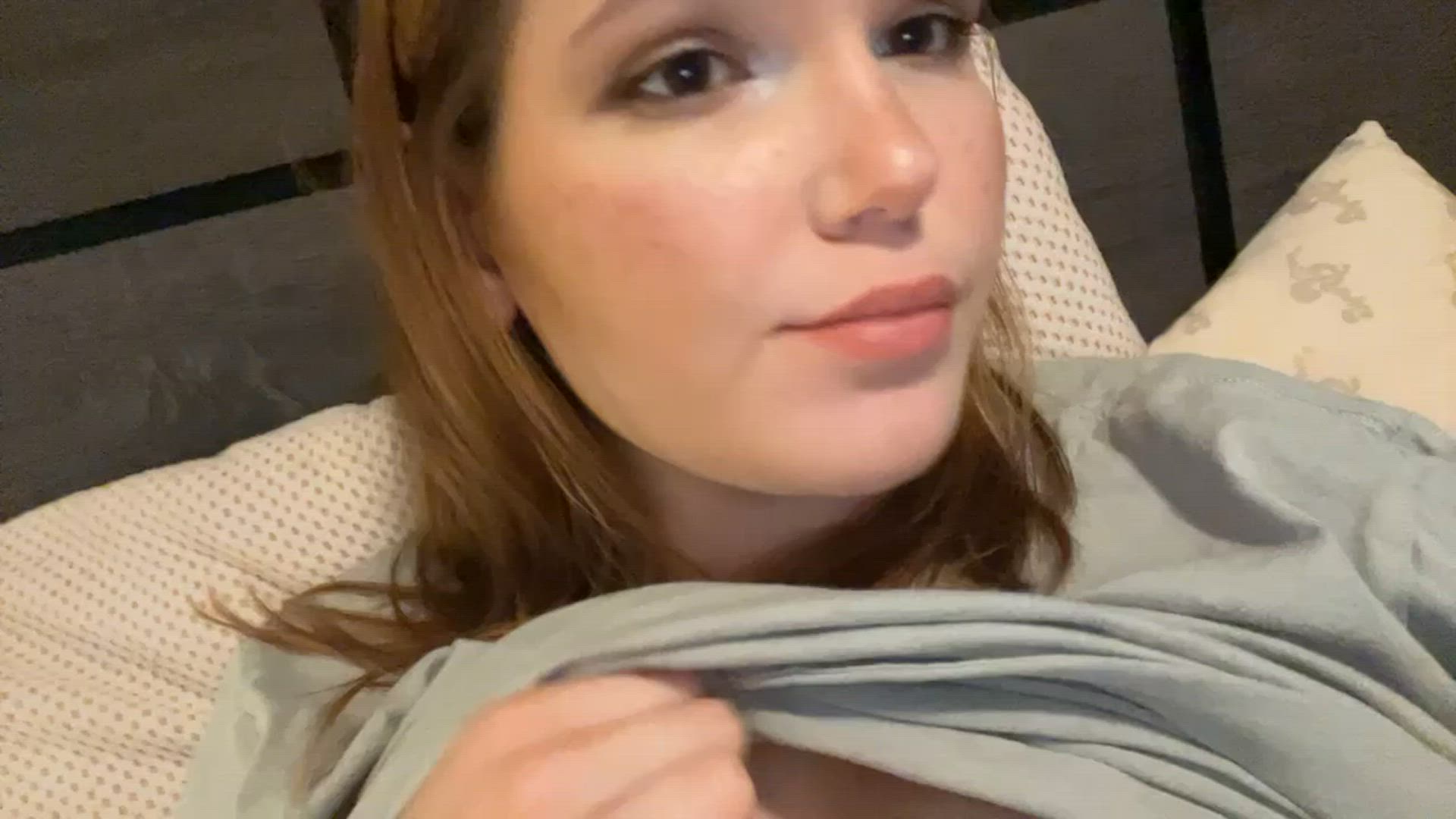 Big Tits porn video with onlyfans model peachesandcream14 <strong>@u145171715</strong>