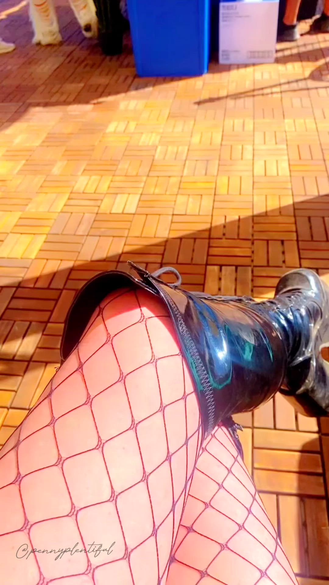 Boots porn video with onlyfans model  <strong>@pennyplentiful</strong>
