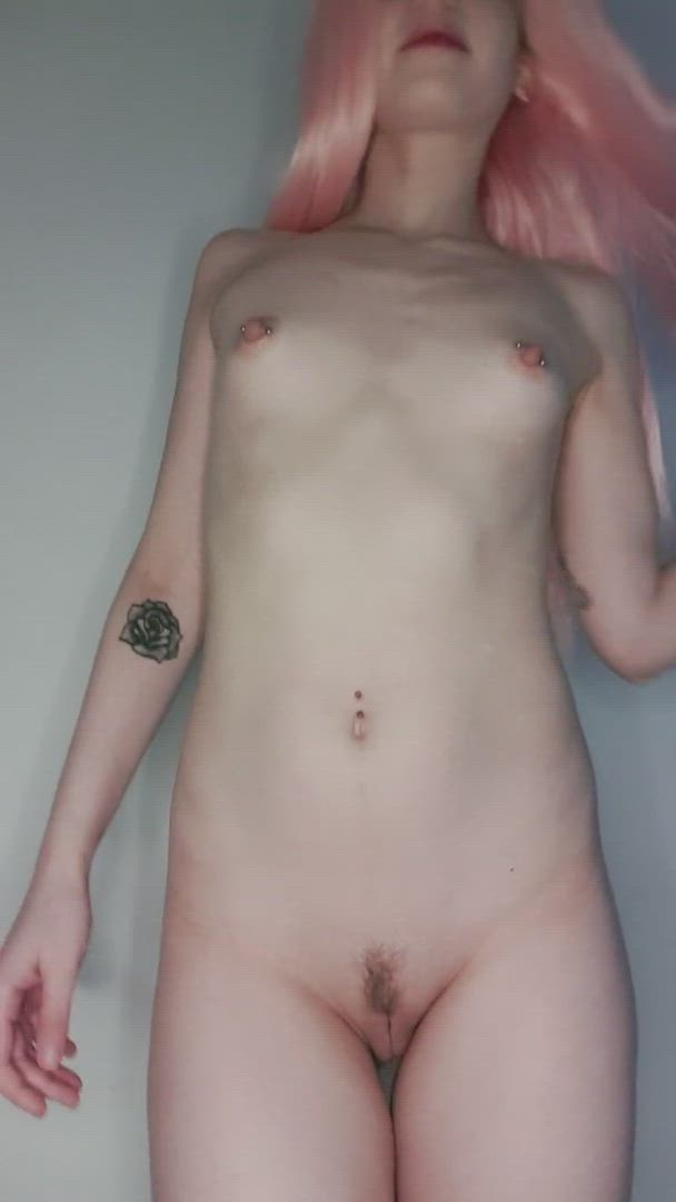 Amateur porn video with onlyfans model pinky_chill <strong>@pinky_chill</strong>