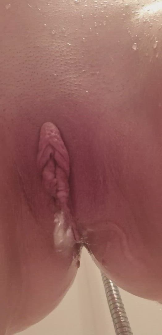 Pussy porn video with onlyfans model raspberryberet98 <strong>@naughtyness.xo</strong>
